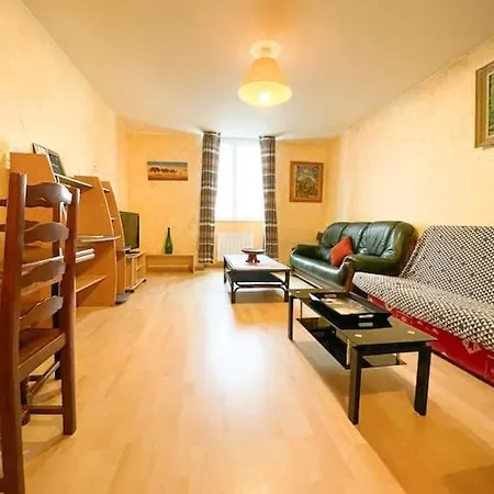 T2 Hyper-centre Apartman *